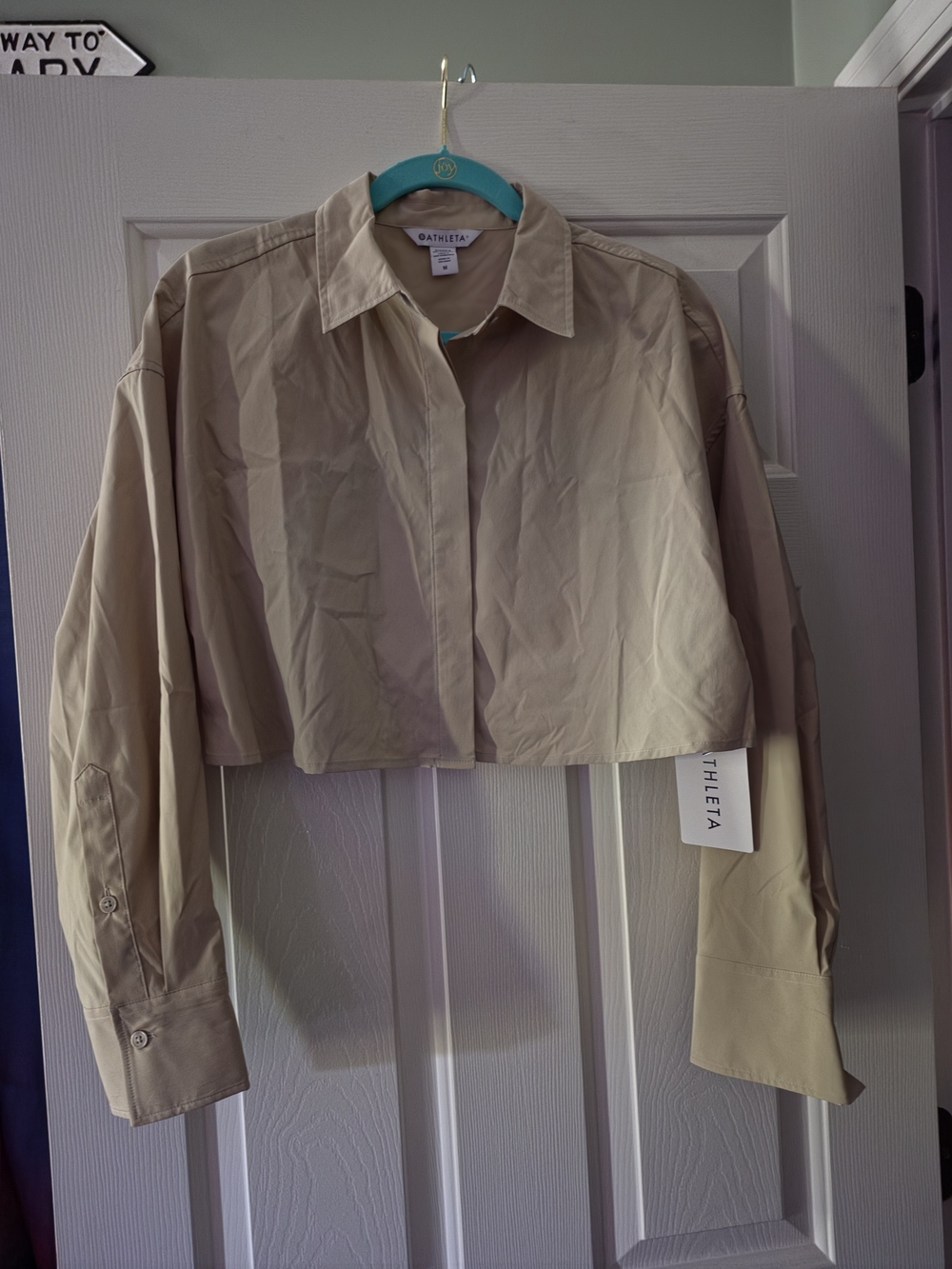 Athleta Women's Beige Cropped Button-Up Shirt UV Protect 40
